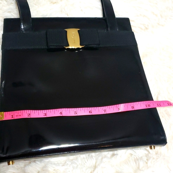 SALVATORE FERRAGAMO SHOULDER BAG BL-216676 VALA VINTAGE LEATHER